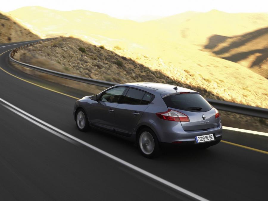  Renault Megane 2008 года  (фото 44 из 146)